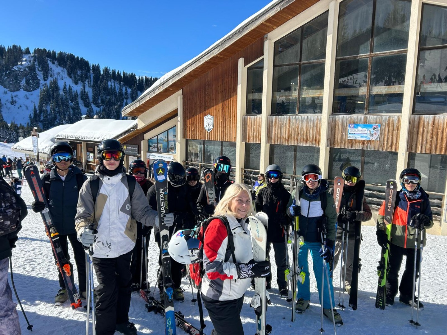 Séjour ski et snowboard pour adolescents avec CEI à Châtel