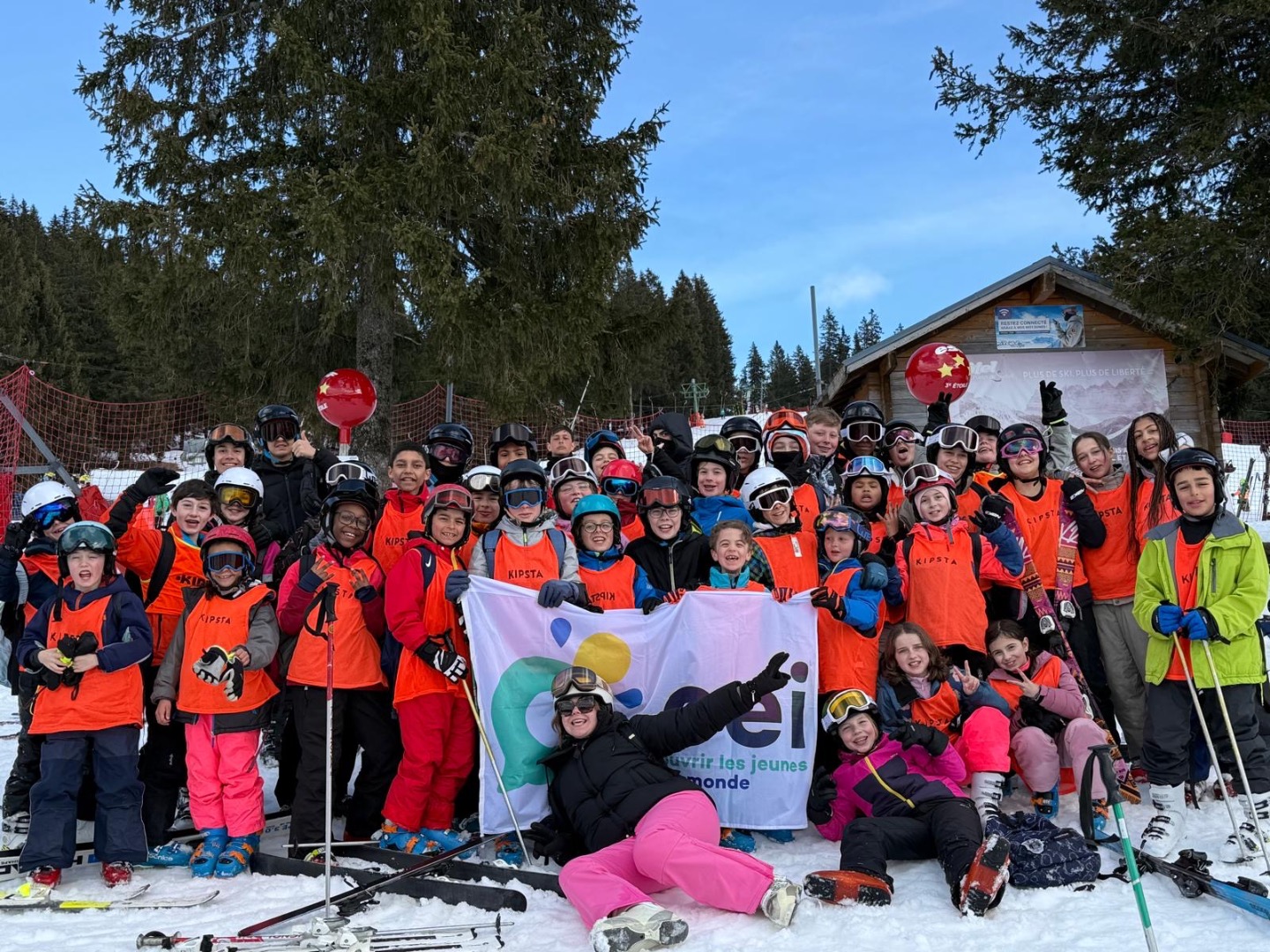Colonie de vacances hiver pour enfants et adolescents avec le CEI