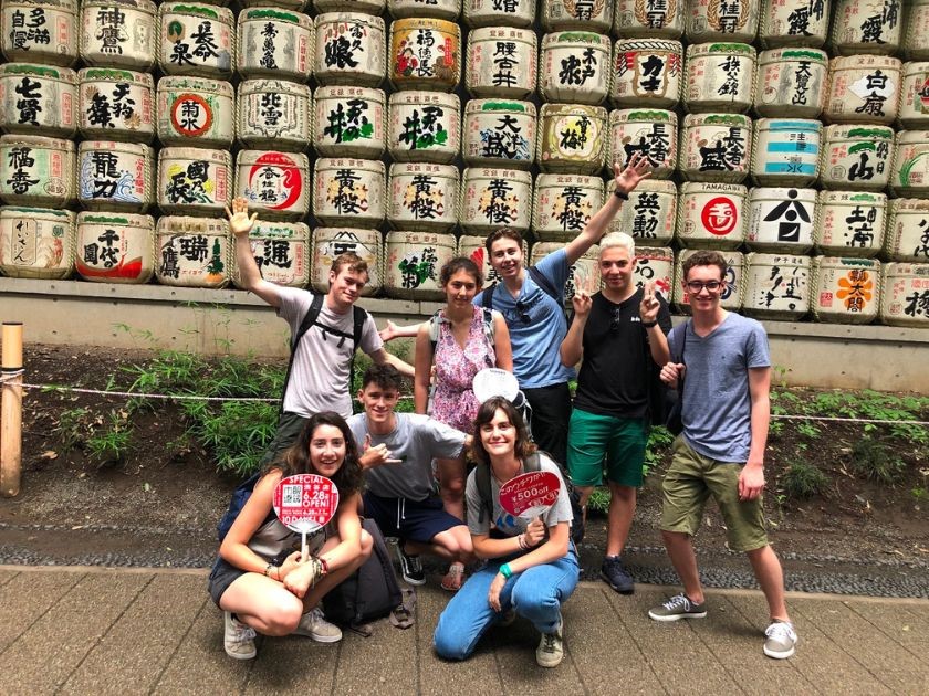 jeune, se faire des amis