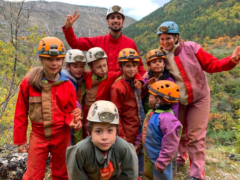 enfants, spéléologie, colonie de vacances