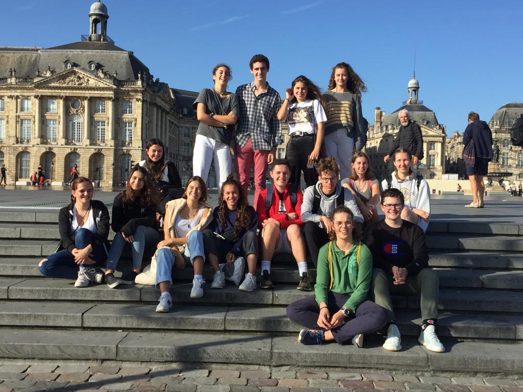 Photo: CEI Image Library – students visiting a historic site in Bordeaux