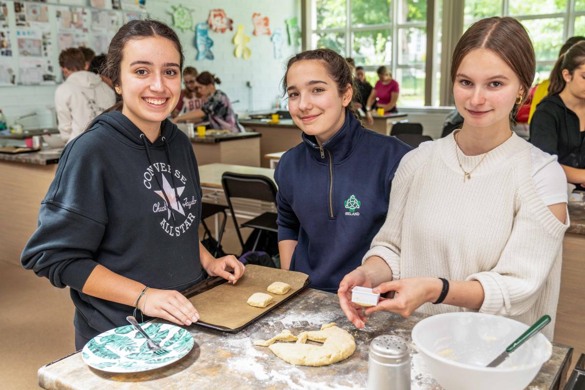Atelier cuisine lors d’un séjour pour apprendre l’anglais à Dublin
