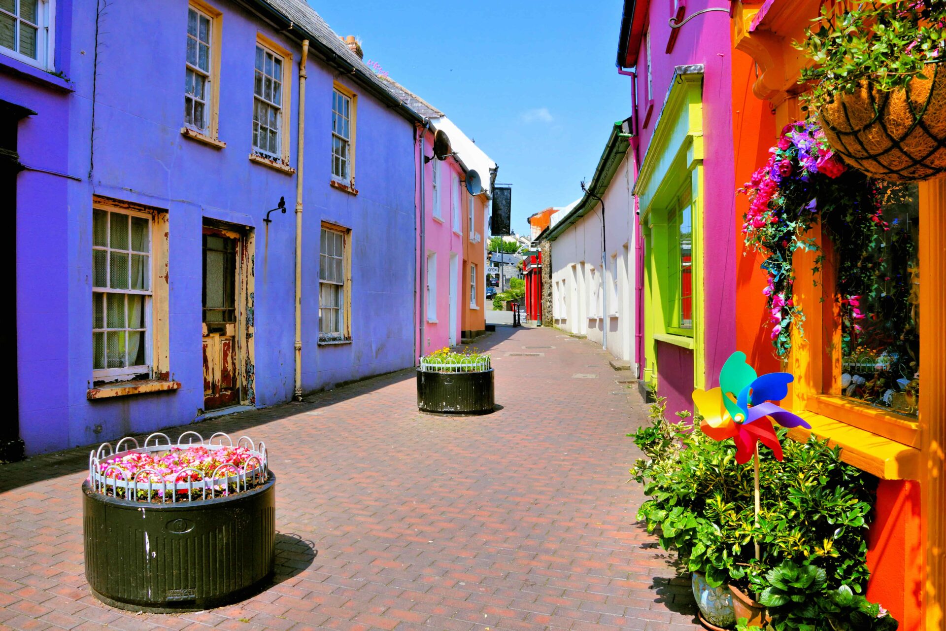 Maisons colorées de Cobh visitées lors d’un séjour linguistique à Cork.