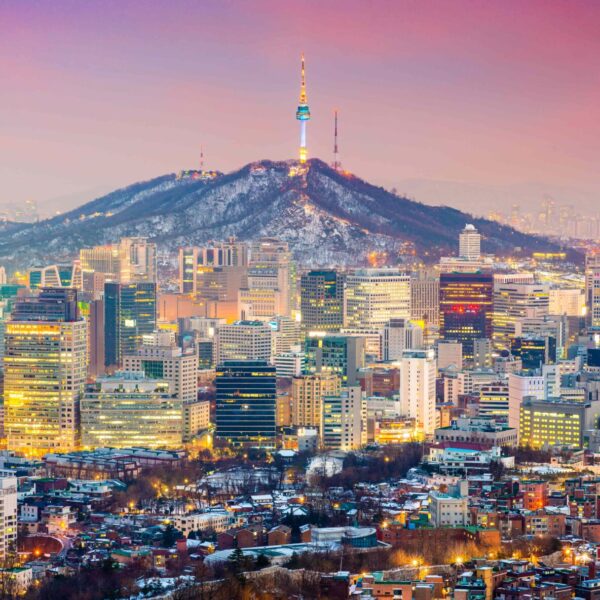 Vue panoramique de Séoul pendant un séjour linguistique.